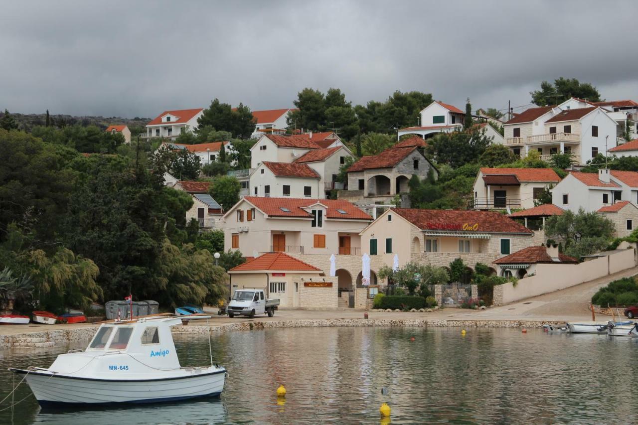 Villa V&D Milna  Exteriér fotografie